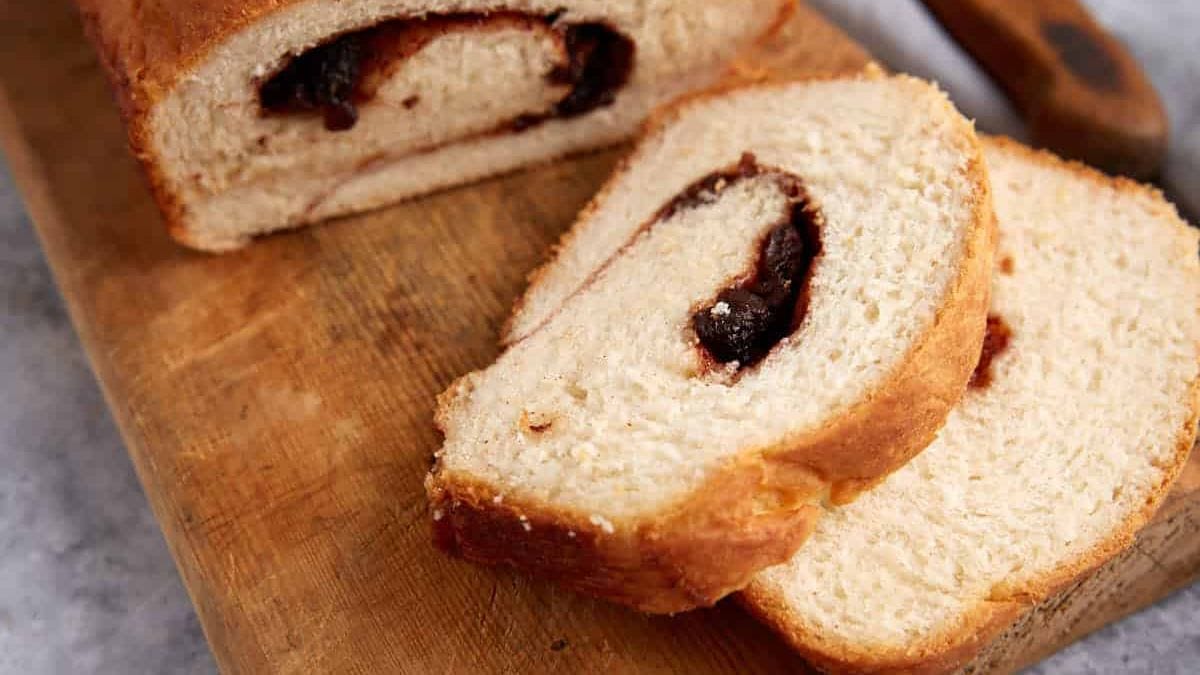 Easy To Make Homemade Cinnamon Raisin Bread. Photo credit Butter and Baggage.