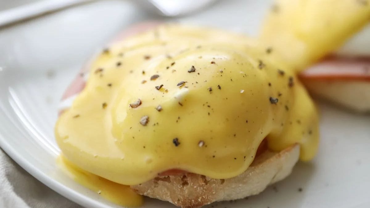 Eggs Benedict Recipe For Two. Photo credit Lauren's Latest.