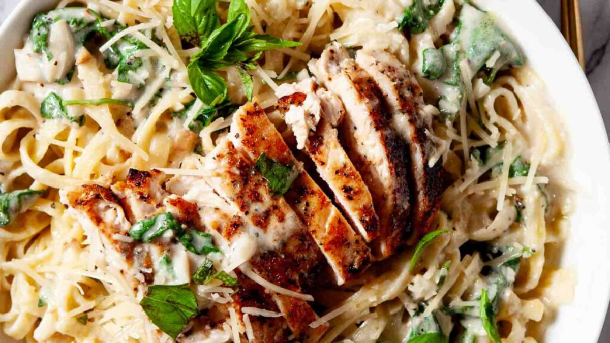 Healthier Chicken Alfredo. Photo credit Chew Out Loud.