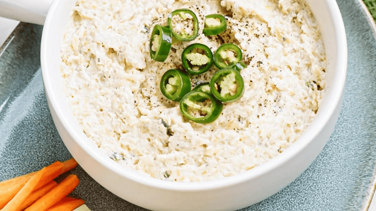 Jalapeno Artichoke Dip Recipe. Photo credit Lauren's Latest.