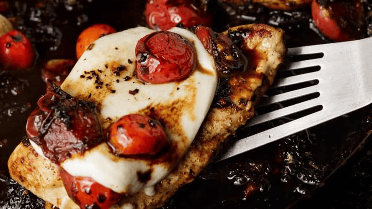 Mozzarella Chicken With Tomatoes. Photo credit Butter and Baggage.