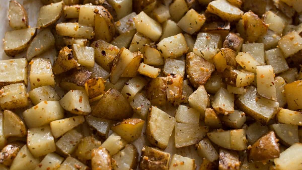 Oven Roasted Potatoes Recipe. Photo credit Lauren's Latest.