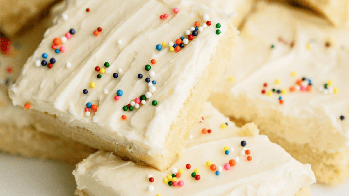 Sugar Cookie Bars. Photo credit Lauren's Latest.