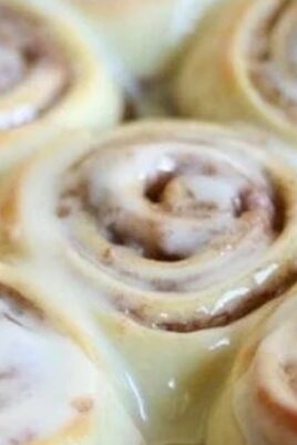 The Best Homemade Cinnabon Cinnamon Rolls. Photo credit Lauren's Latest.