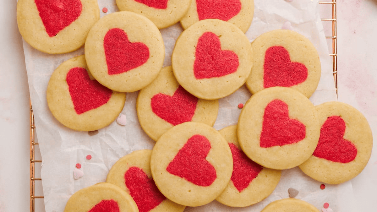 Valentine's Day Slice And Bake Cookies. Photo credit Lauren's Latest. (1)