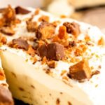 Butterfinger Pie Recipe (No Bake). Photo credit Lauren's Latest.