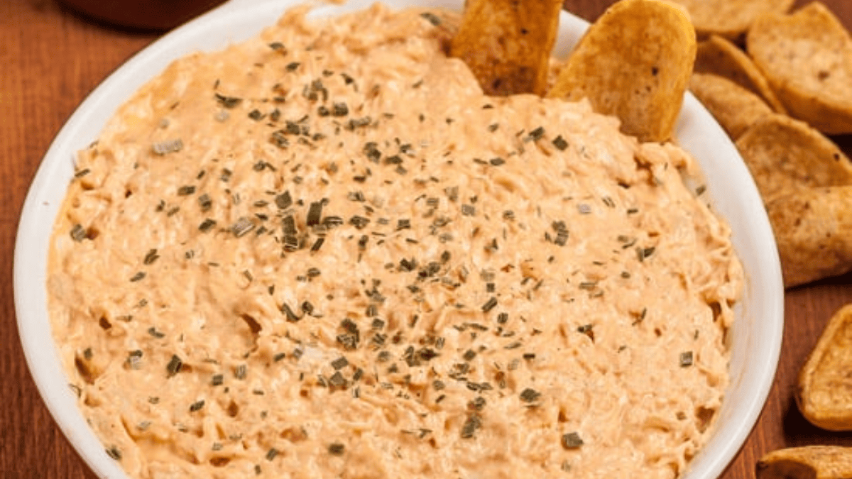 Sriracha Buffalo Chicken Dip. Photo credit Chew Out Loud.