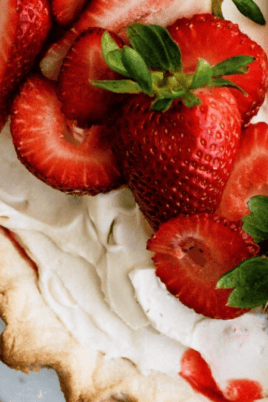Strawberry Jello Pie Recipe. Photo credit Lauren's Latest.