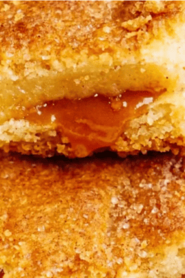 Caramel Snickerdoodle Bars. Photo credit Lauren's Latest.