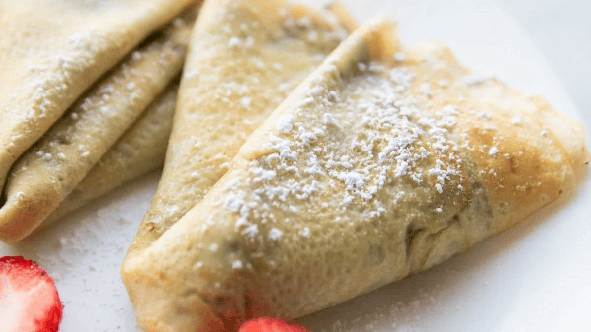 Nutella Crepes. Photo credit Lauren's Latest.