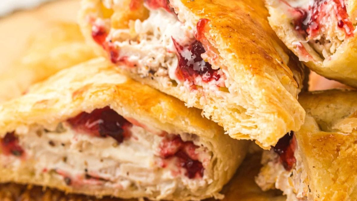 Leftover Turkey Hand Pies. Photo credit Lauren's Latest.