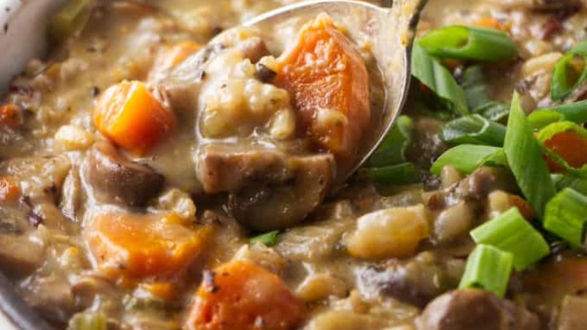 Instant Pot Wild Rice And Mushroom Soup. Photo credit Savor the Best.